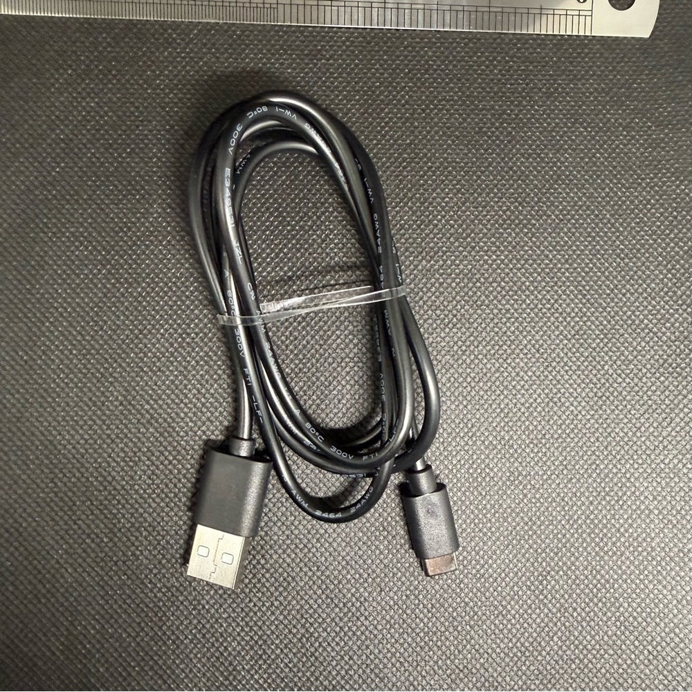Black USB to USB C Cable